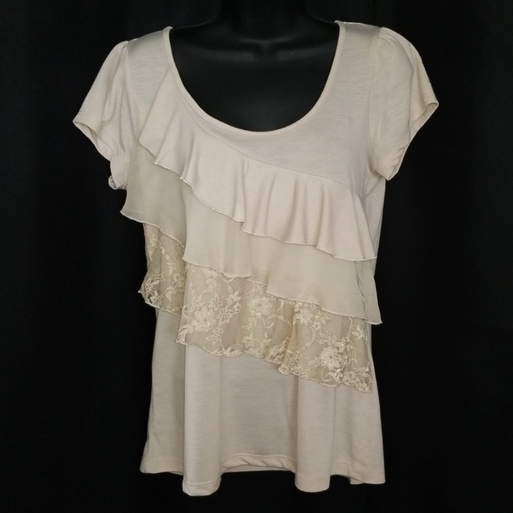 Cream Tee Shirt with Layered Ruffles